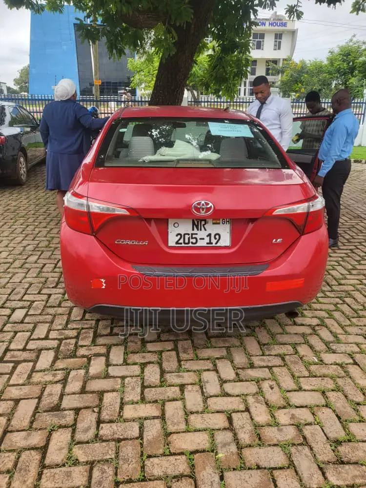 Toyota Corolla 2015 Red