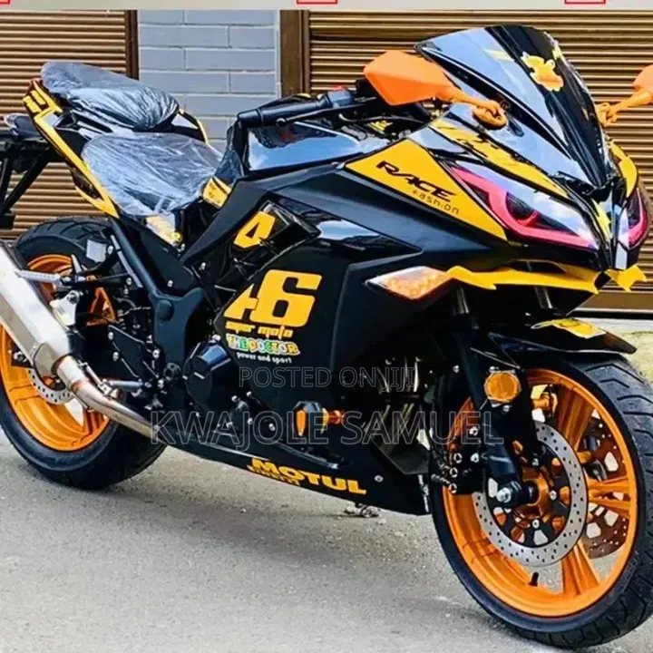 Kawasaki Ninja 300 2020 Yellow
