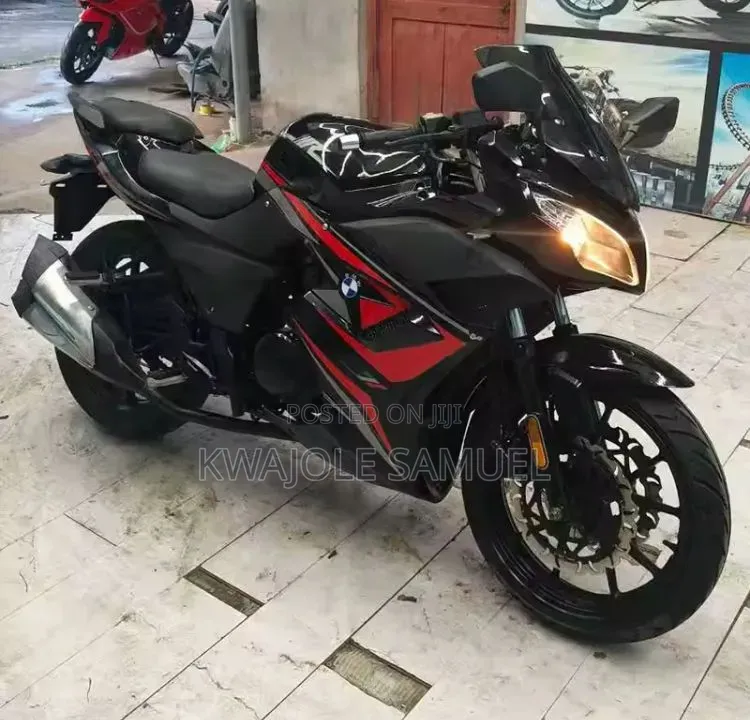 Kawasaki Ninja 300 2020 Yellow