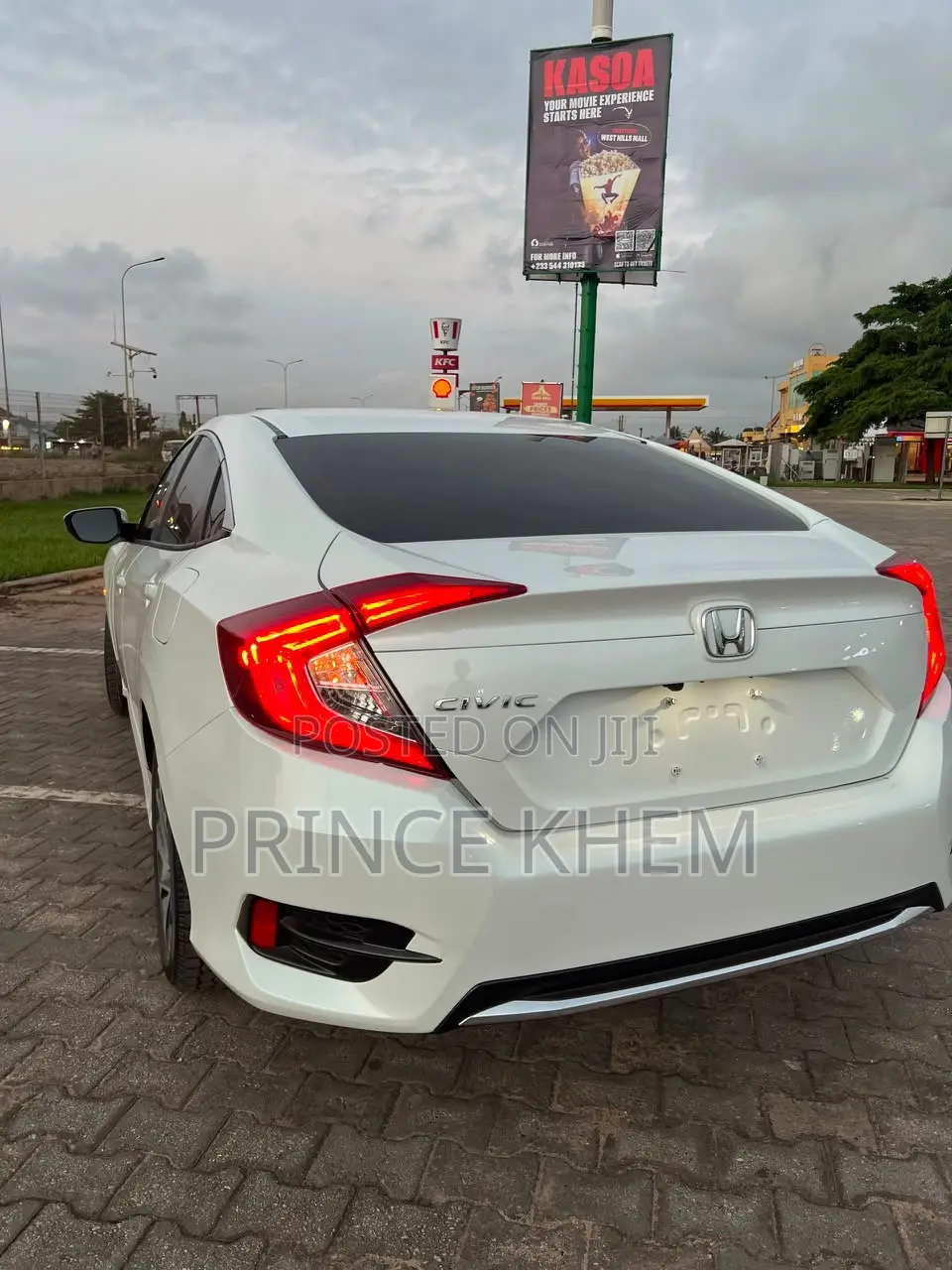Honda Civic EX-L Sedan 2019 White