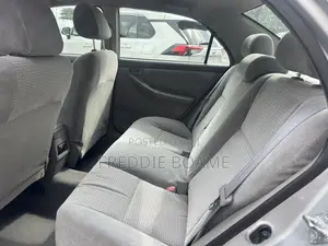Toyota Corolla 2008 Silver