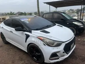 Hyundai Elantra 2012 White