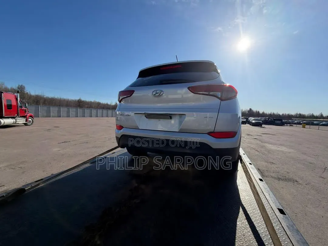 Hyundai Tucson SE AWD 2017 White
