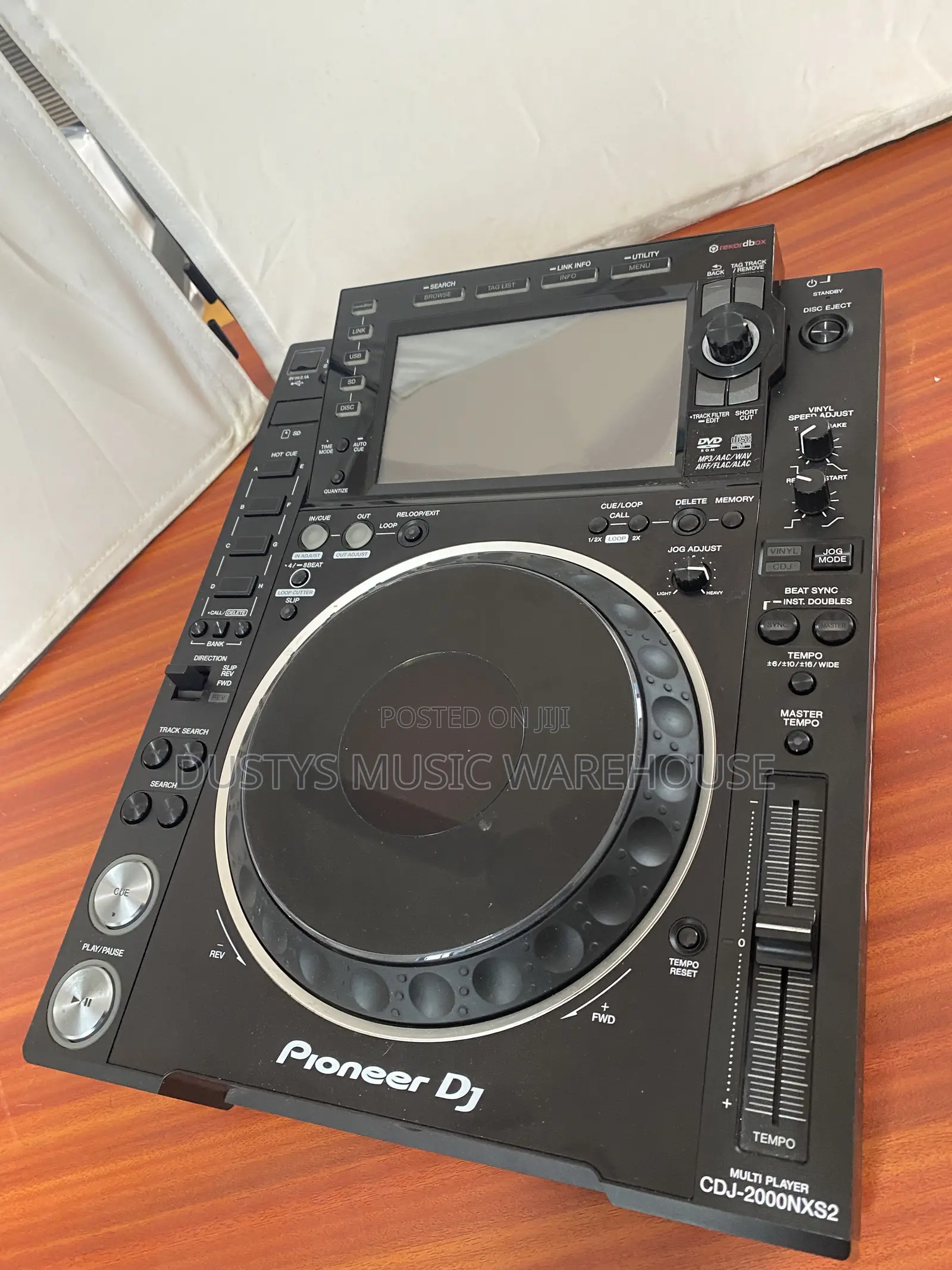 Pioneer CDJ 2000 Nexus 2