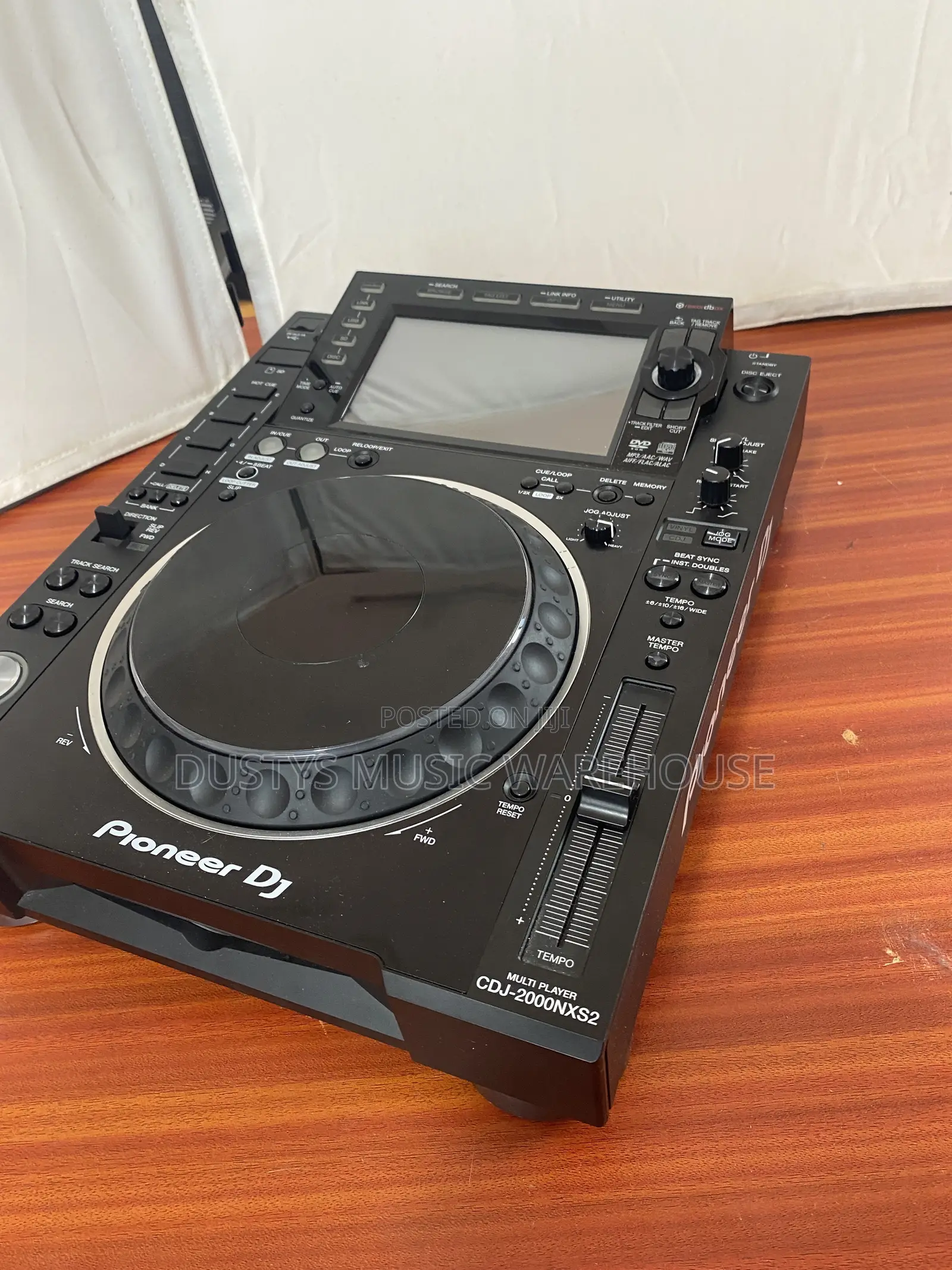 Pioneer CDJ 2000 Nexus 2