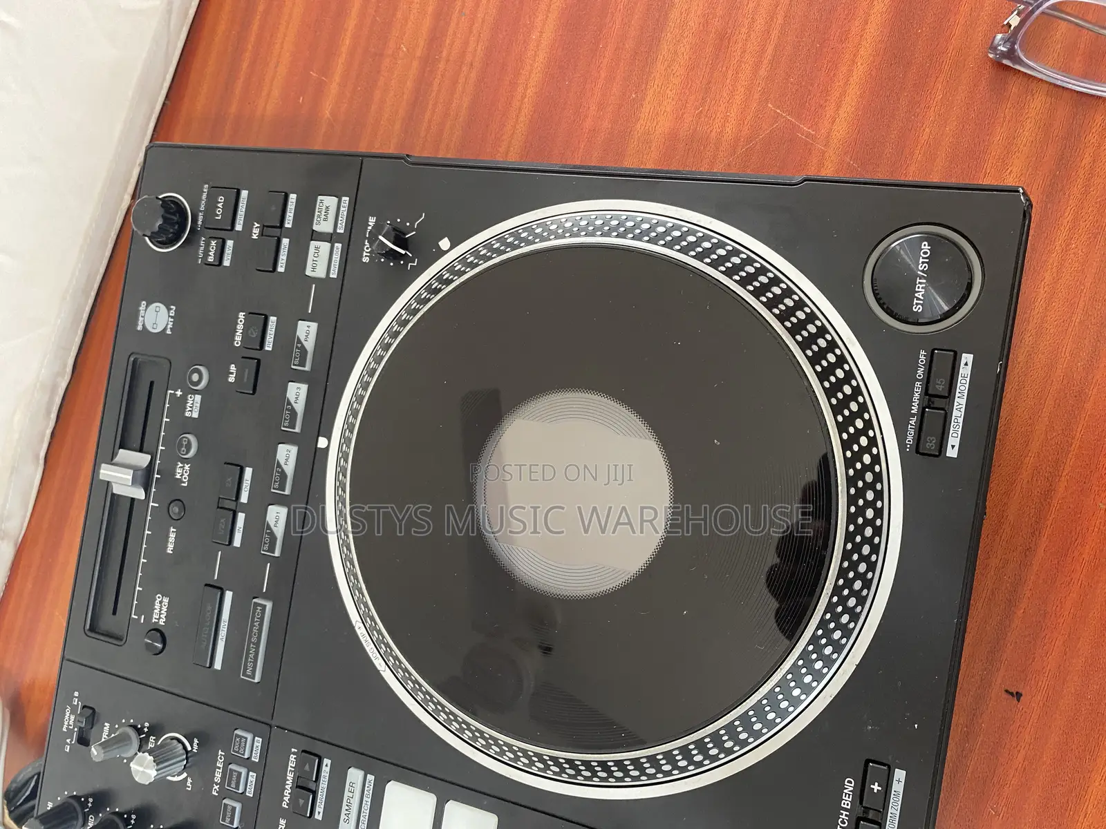 Pioneer DDJ Rev 7 Controller