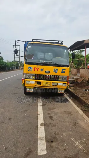 Kia Rhino Dobble Axle 23 Registion
