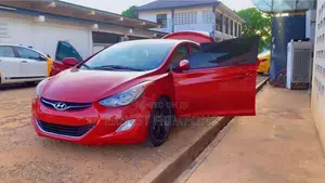 Hyundai Elantra GLS Sedan FWD (1.8L 4cyl 6A) 2013 Red