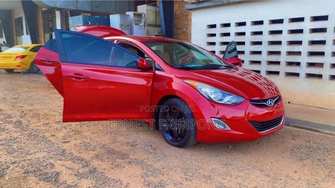 Hyundai Elantra GLS Sedan FWD (1.8L 4cyl 6A) 2013 Red