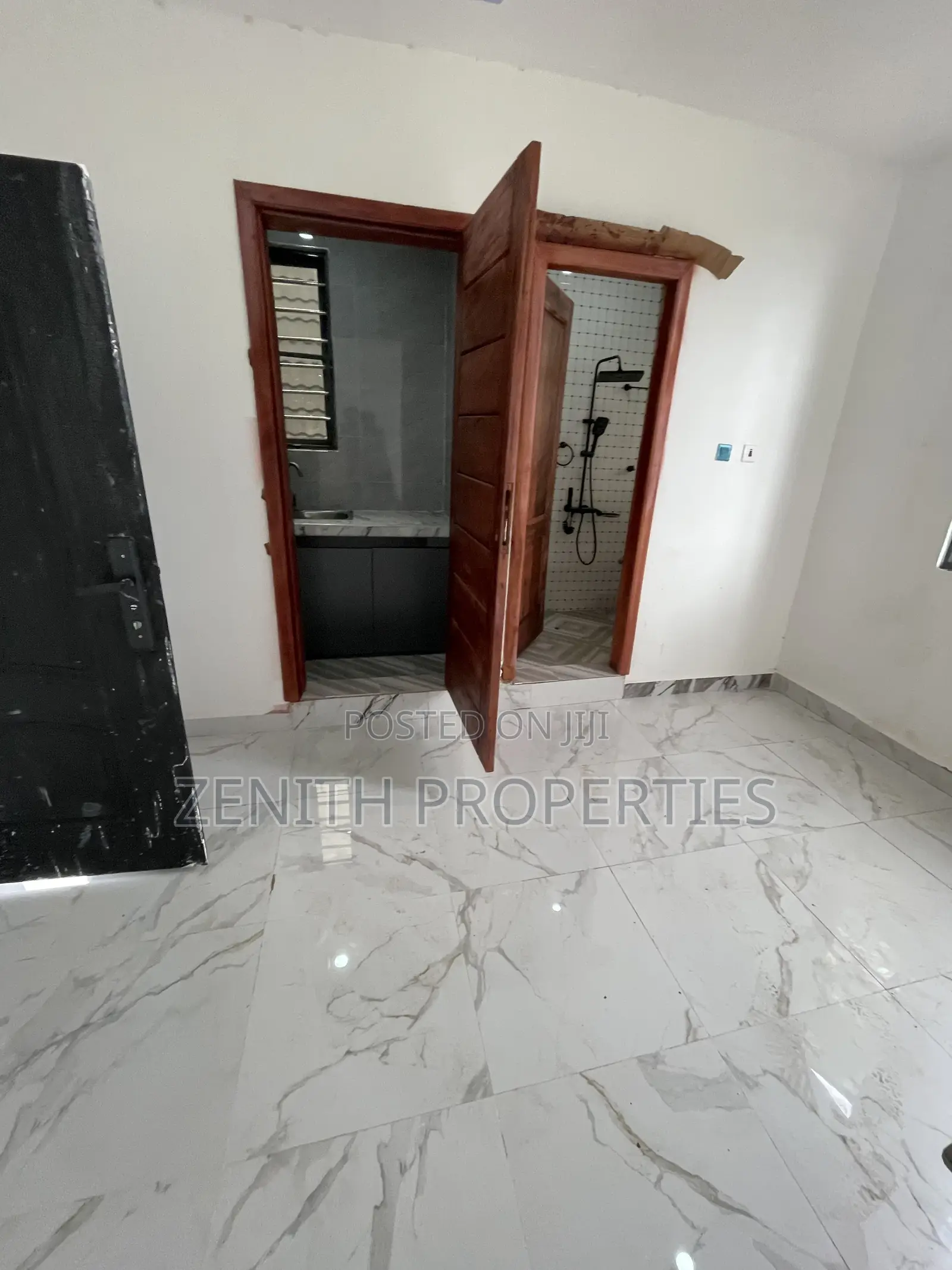 1bdrm Apartment in Zenith Properties, Dansoman for rent