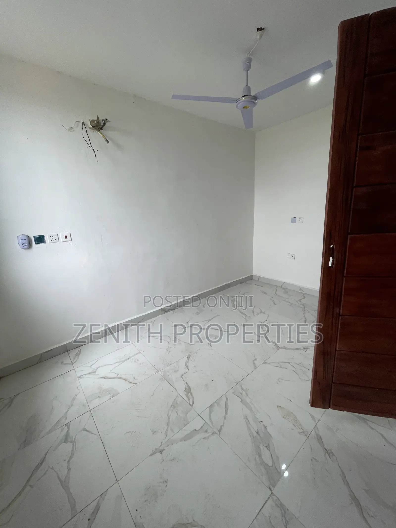 1bdrm Apartment in Zenith Properties, Dansoman for rent