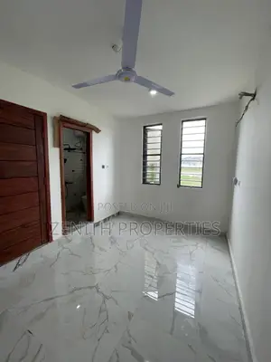 1bdrm Apartment in Zenith Properties, Dansoman for rent