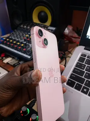 Apple iPhone 15 Plus 128 GB
