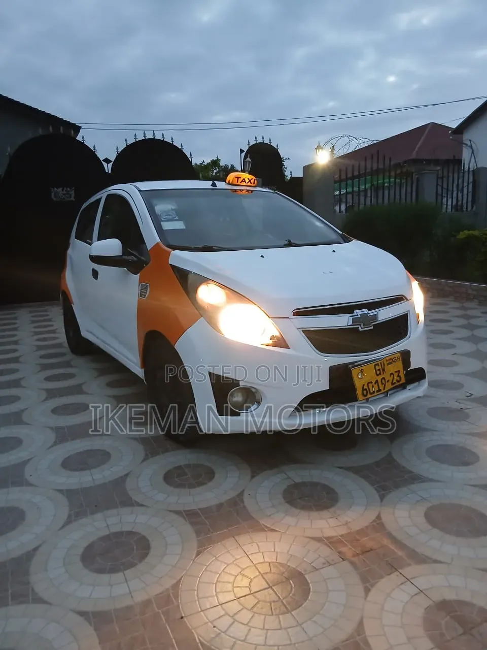 Chevrolet Spark 2012 White