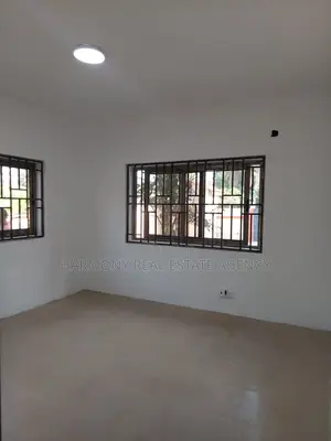 16bdrm House in Airport Residential Area for rent