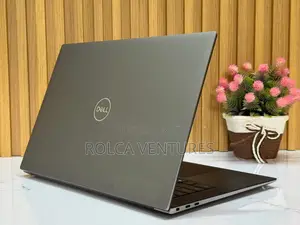 Laptop Dell Precision 5550 16GB Intel Core i7 SSD 256GB
