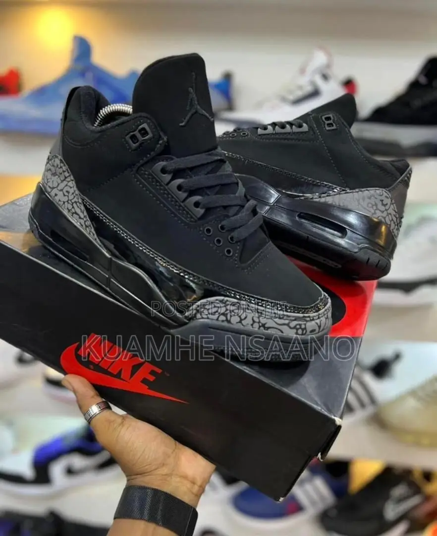 Original Jordan 4 Sneakers