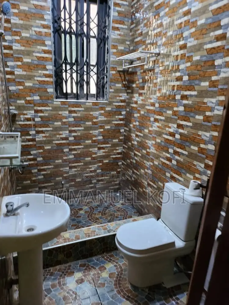2bdrm Apartment in Genu Property, Housing Down for rent