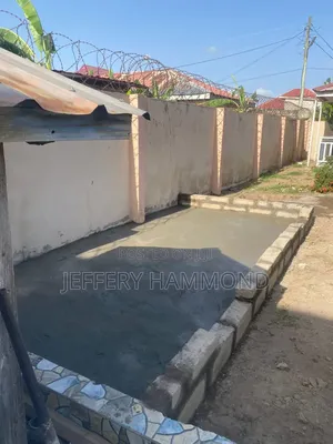 2bdrm Apartment in J House, Ngleshie Amanfro for rent