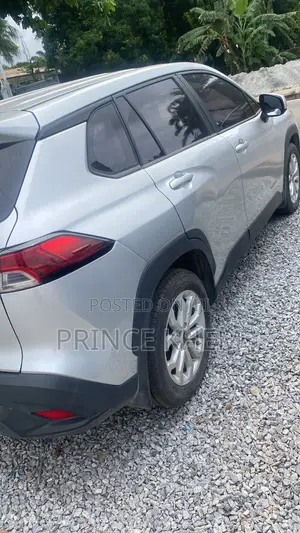 Toyota Frontlander 2.0 Petrol FWD 2023 Silver