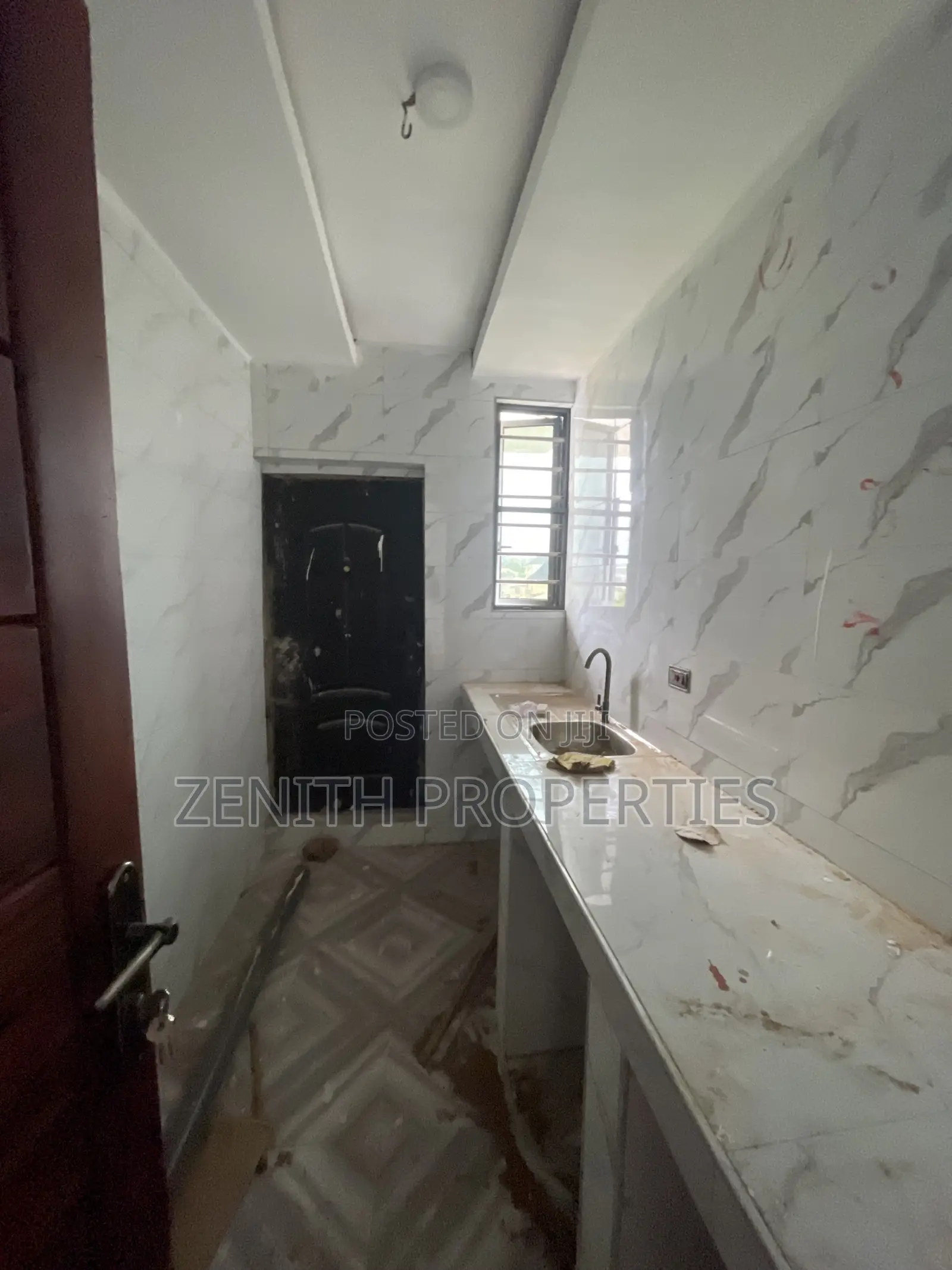 1bdrm Apartment in Zenith Properties, Dansoman for rent