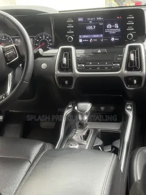 Kia Sorento S 2022 Black