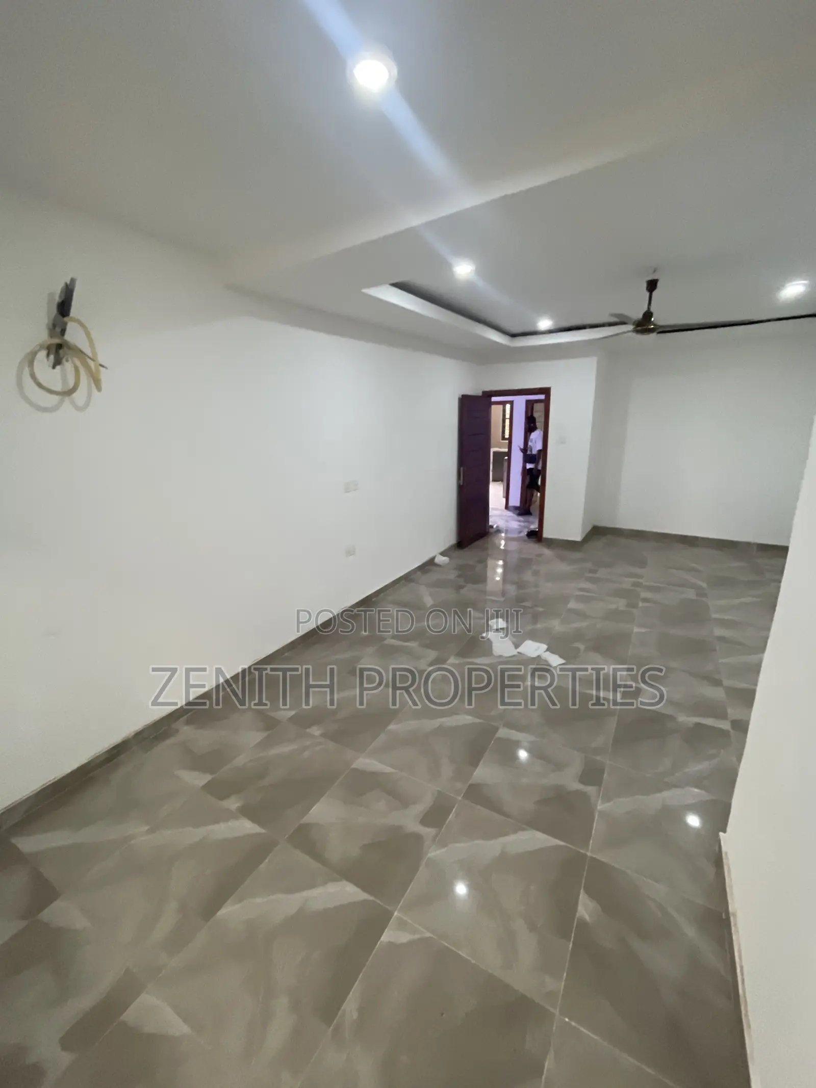 2bdrm Apartment in Zenith Properties, Dansoman for rent