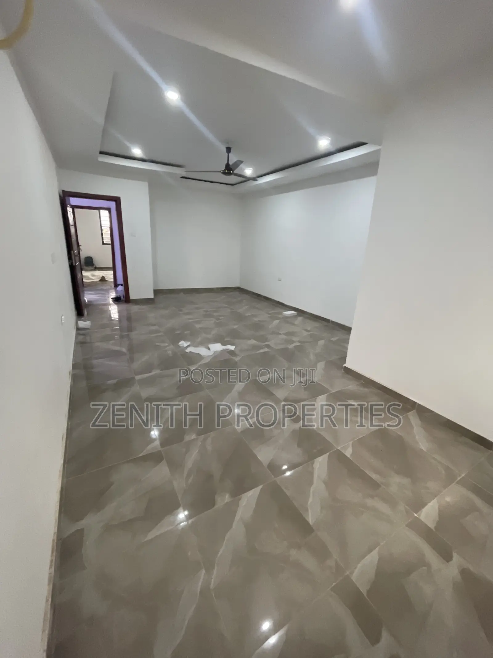 2bdrm Apartment in Zenith Properties, Dansoman for rent