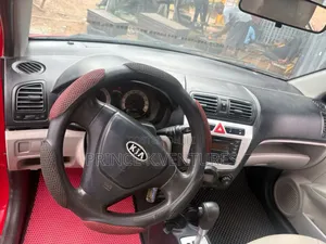 Kia Morning 2010 Red