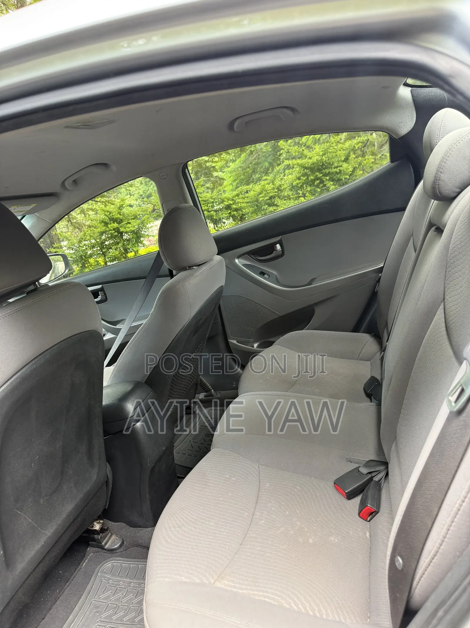 Hyundai Elantra SE 4dr Sedan (1.8L 4cyl 6A) 2014 Silver