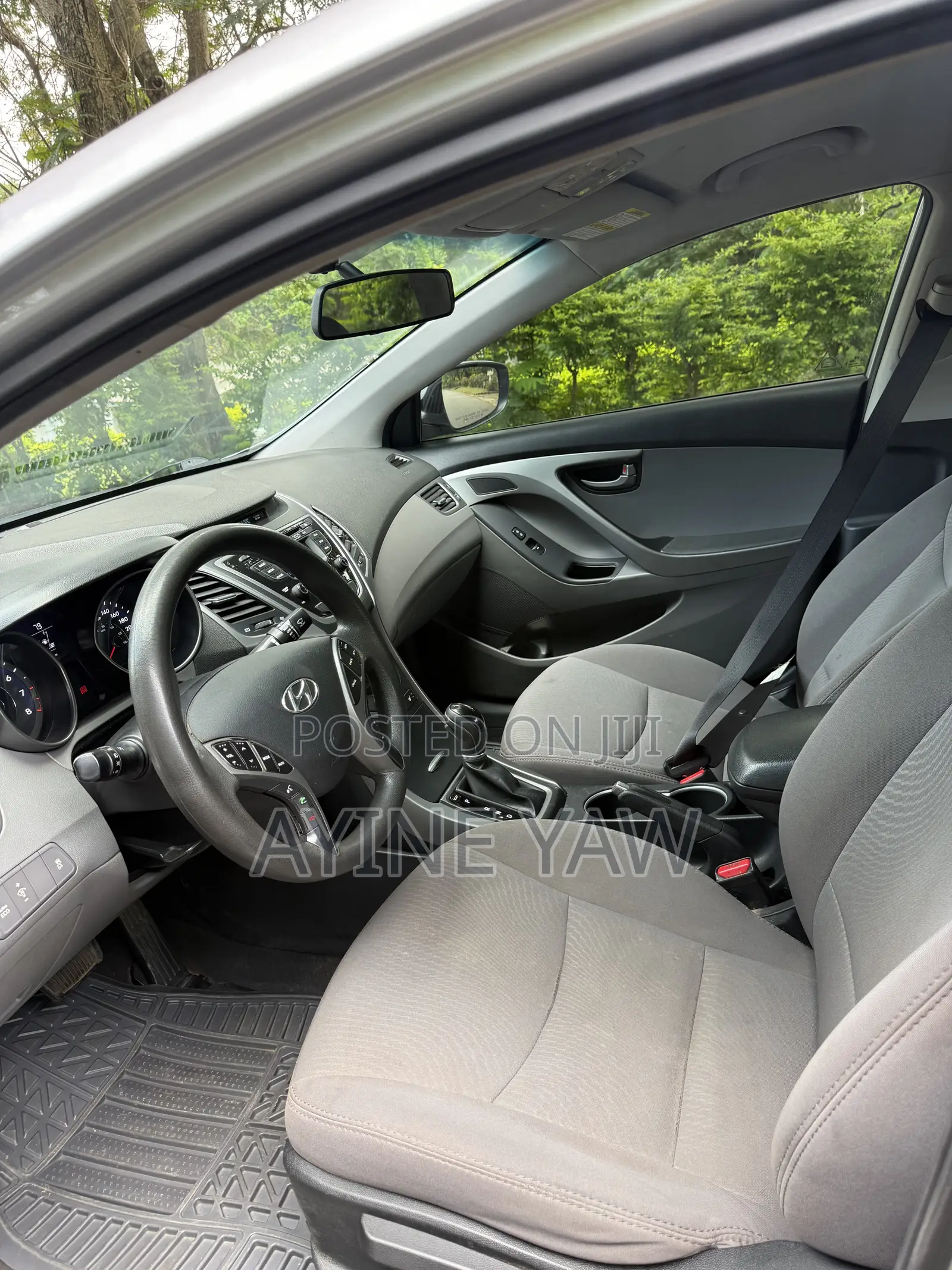 Hyundai Elantra SE 4dr Sedan (1.8L 4cyl 6A) 2014 Silver