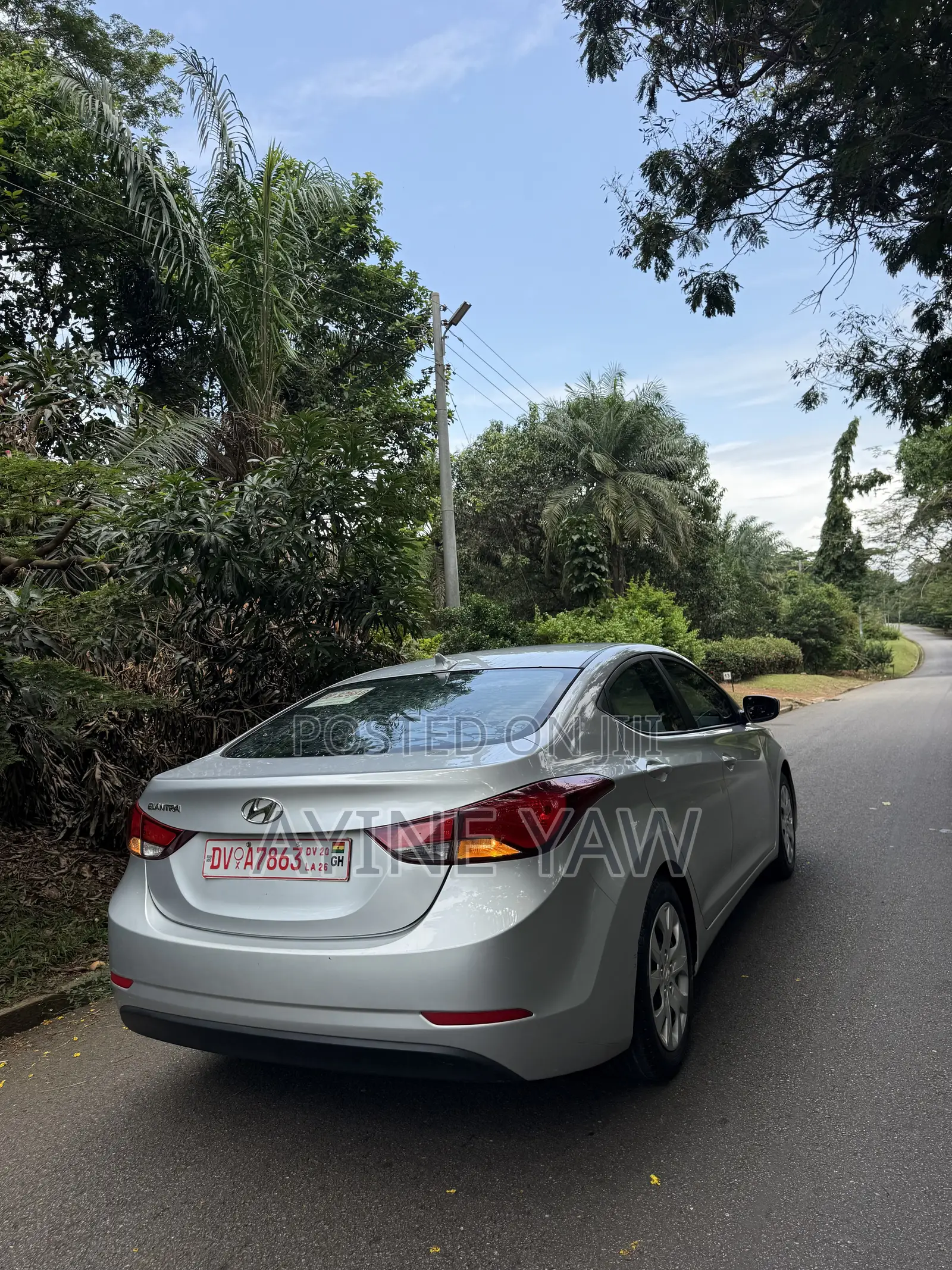 Hyundai Elantra SE 4dr Sedan (1.8L 4cyl 6A) 2014 Silver