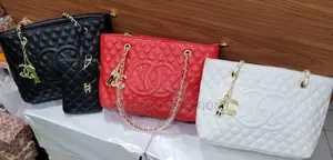 Ladies Designed Handbag With Mini Purse (Some Doesn’T Come With Purse)