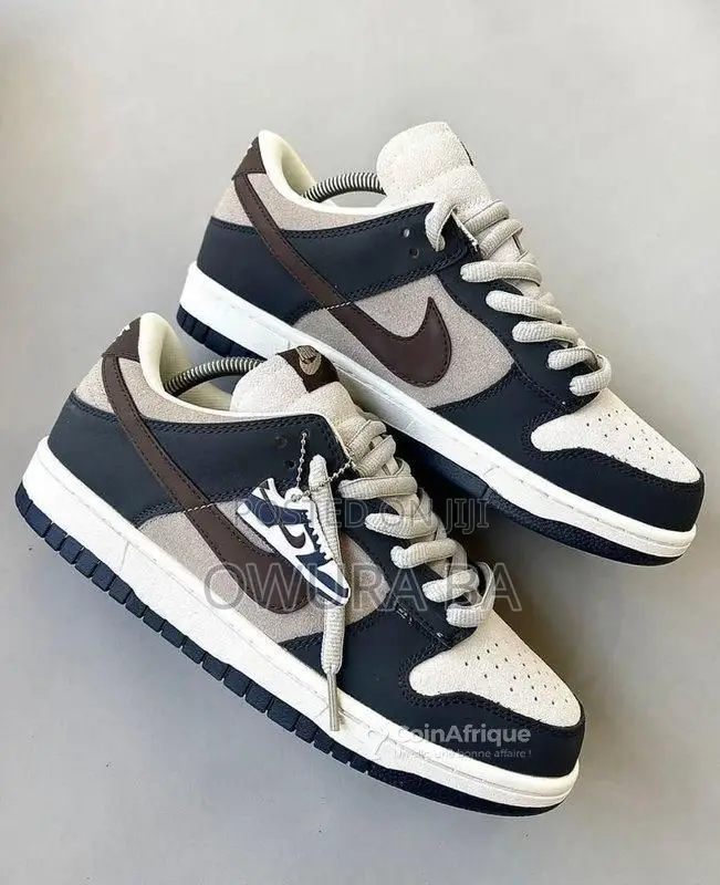 Unisex Sneakers