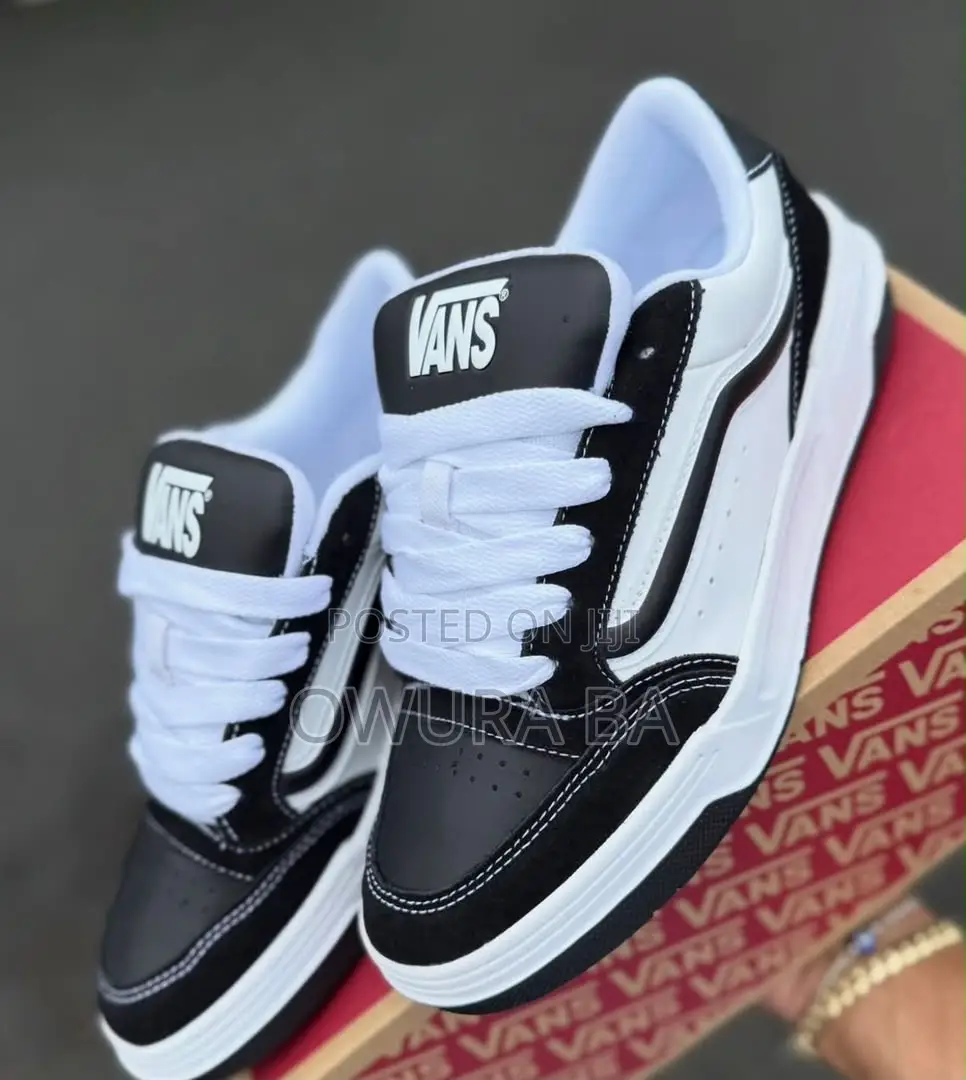 Unisex Sneakers