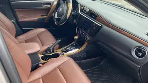 Toyota Corolla 2017 Brown