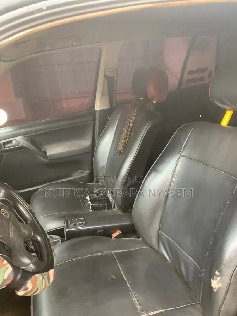 Volkswagen Golf 1.6 2001 Black