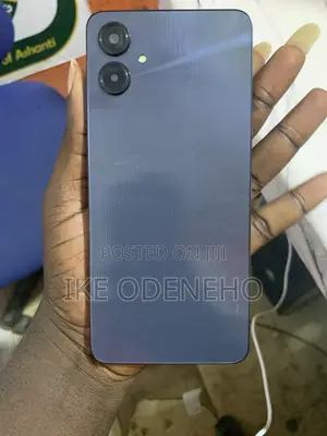 Samsung Galaxy A06 64 GB Gray