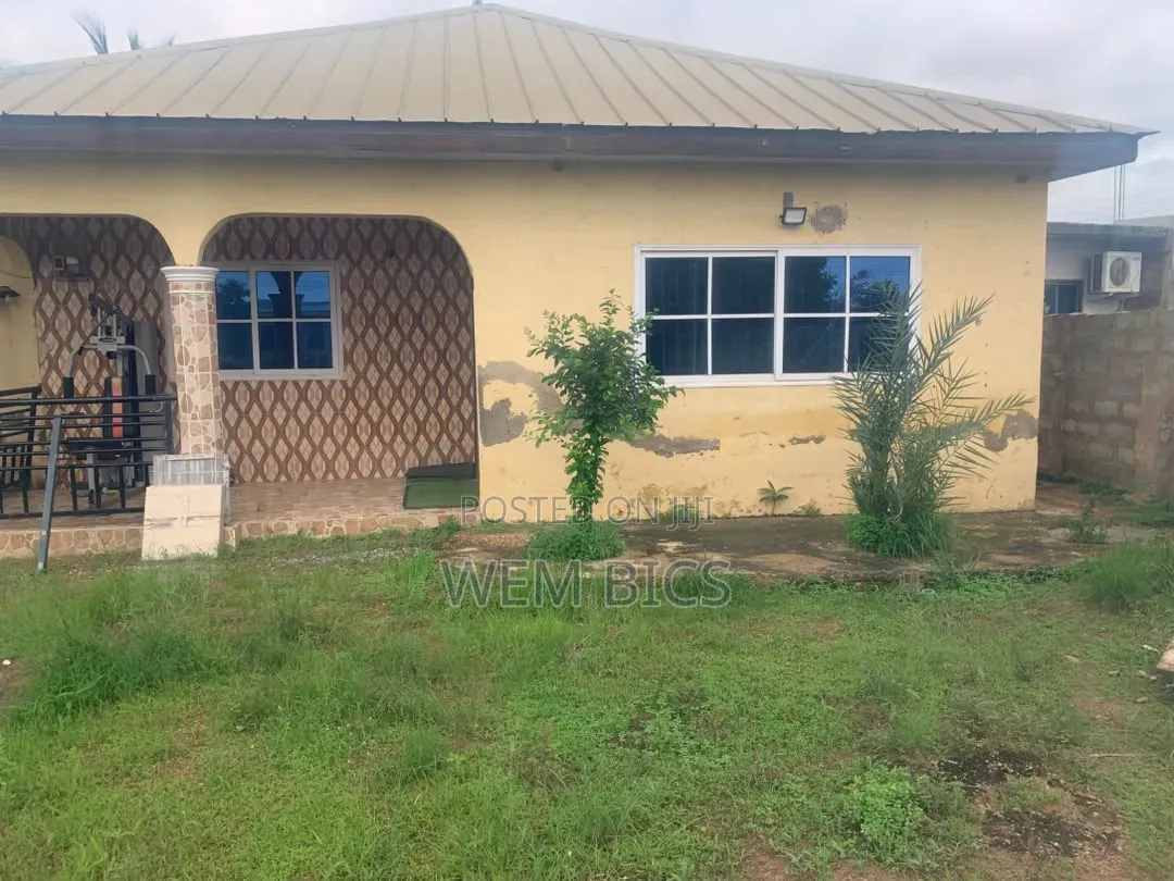 Furnished 3bdrm House in Julius, Community 25 for sale