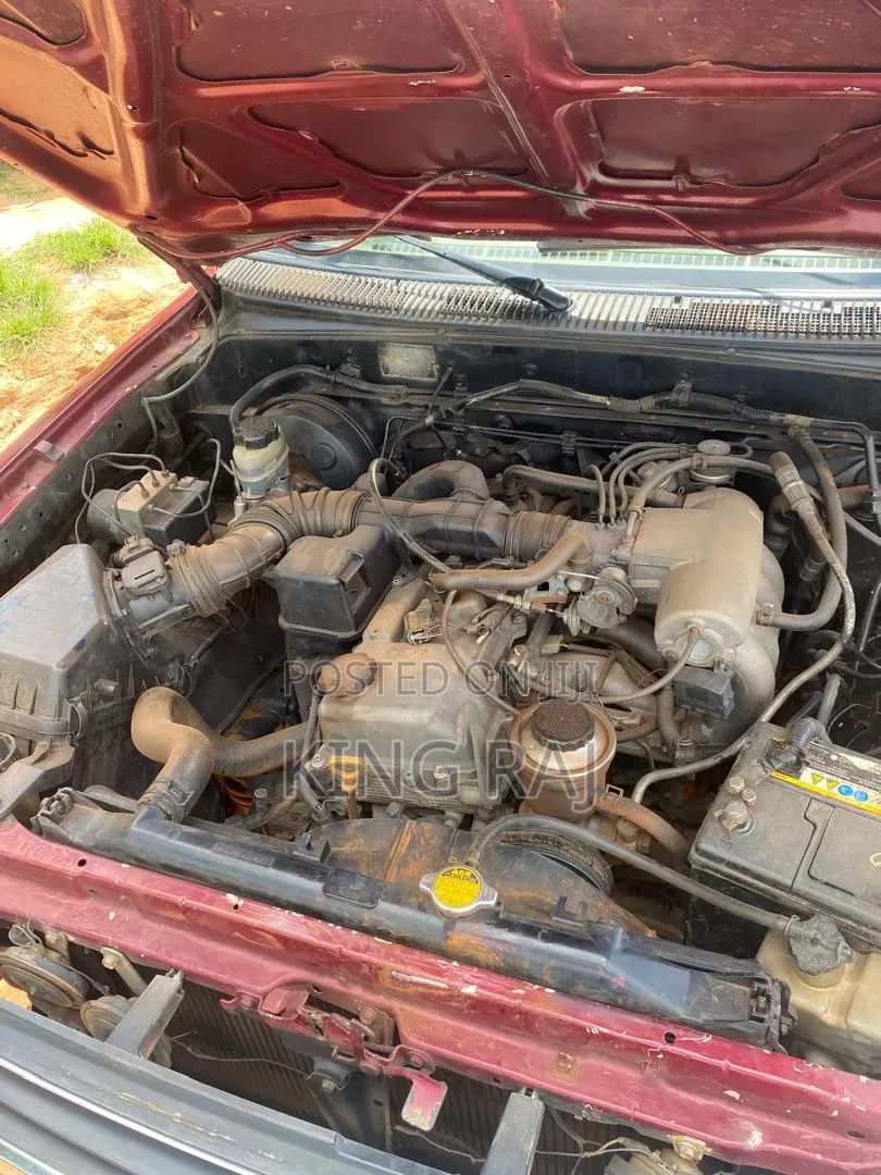 Toyota 4-Runner 2004 Red