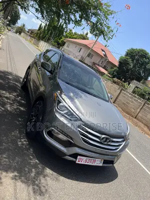 Hyundai Santa Fe Limited Ultimate AWD 2018 Gray