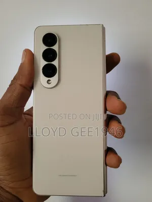 Samsung Galaxy Z Fold4 256 GB Rose Gold