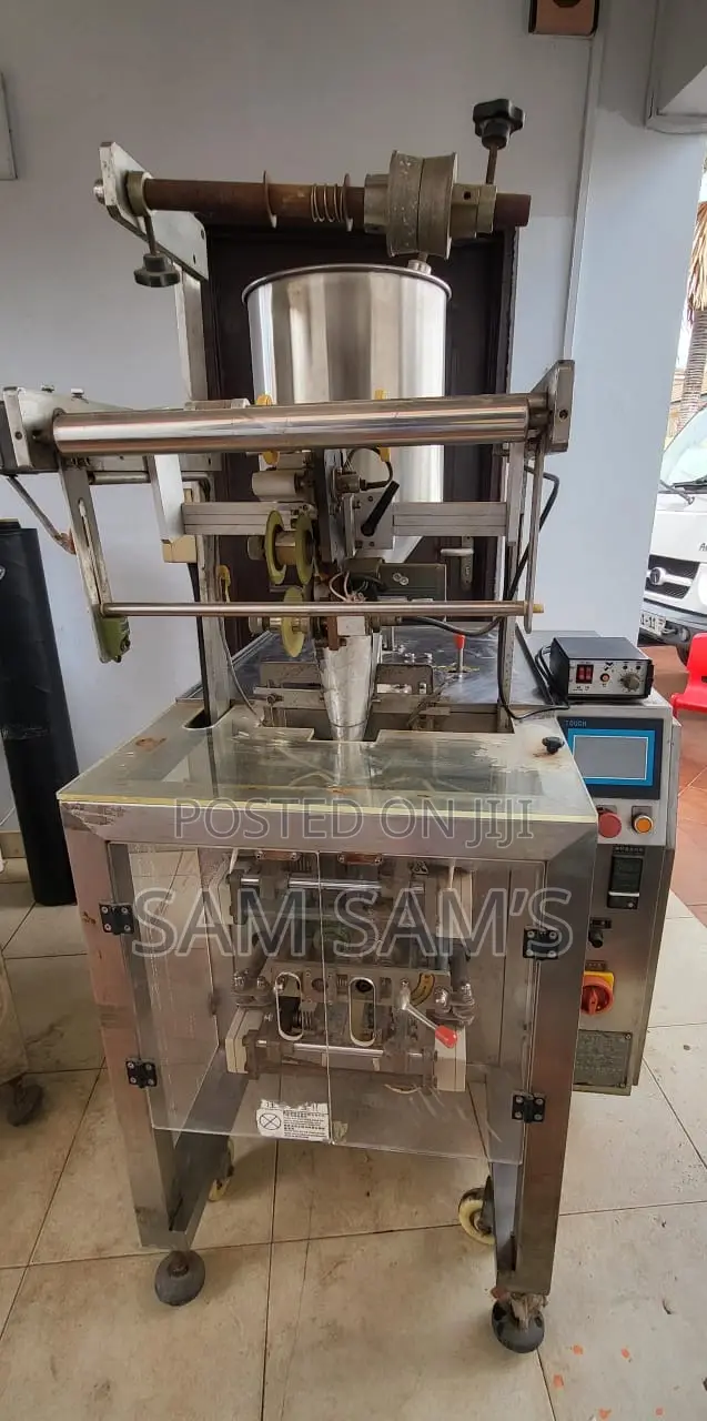 Commercial Liquid / Paste Fast Speed Industrial Packaging Machine