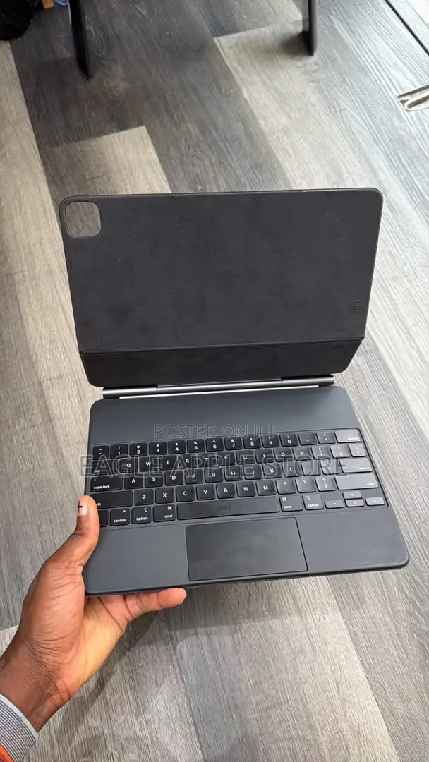 Magic Keyboard