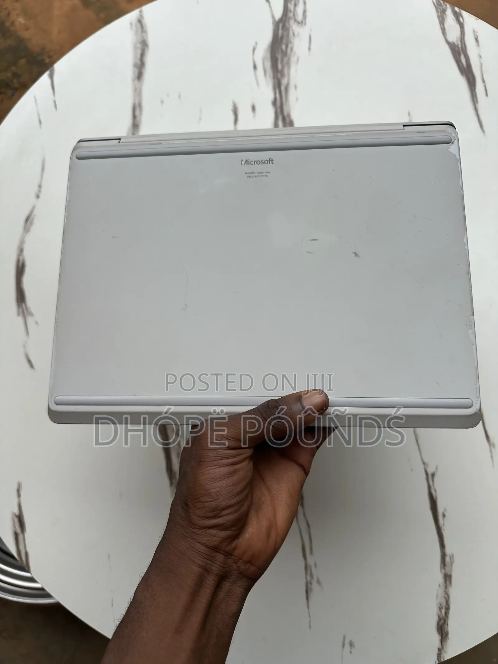 Laptop Microsoft Surface 2 8GB Intel Core i5 SSHD (Hybrid) 128GB