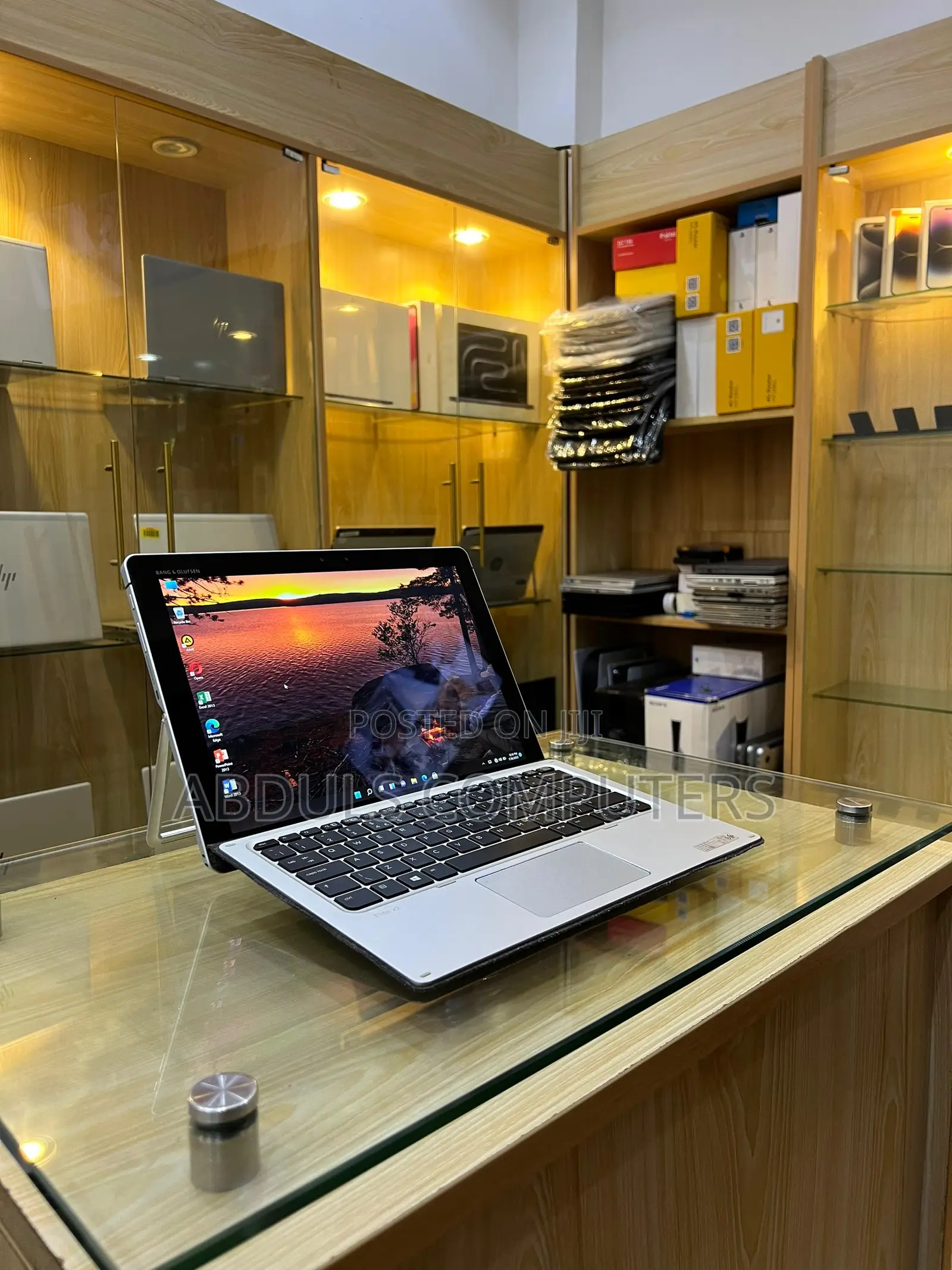 Laptop HP Elite X2 1012 G2 8GB Intel Core i5 SSD 256GB
