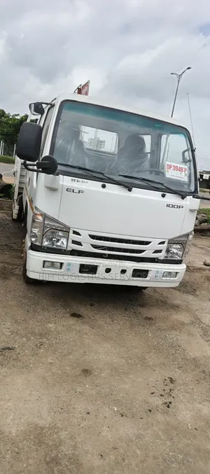 New Isuzu Elf Truck 2025 White