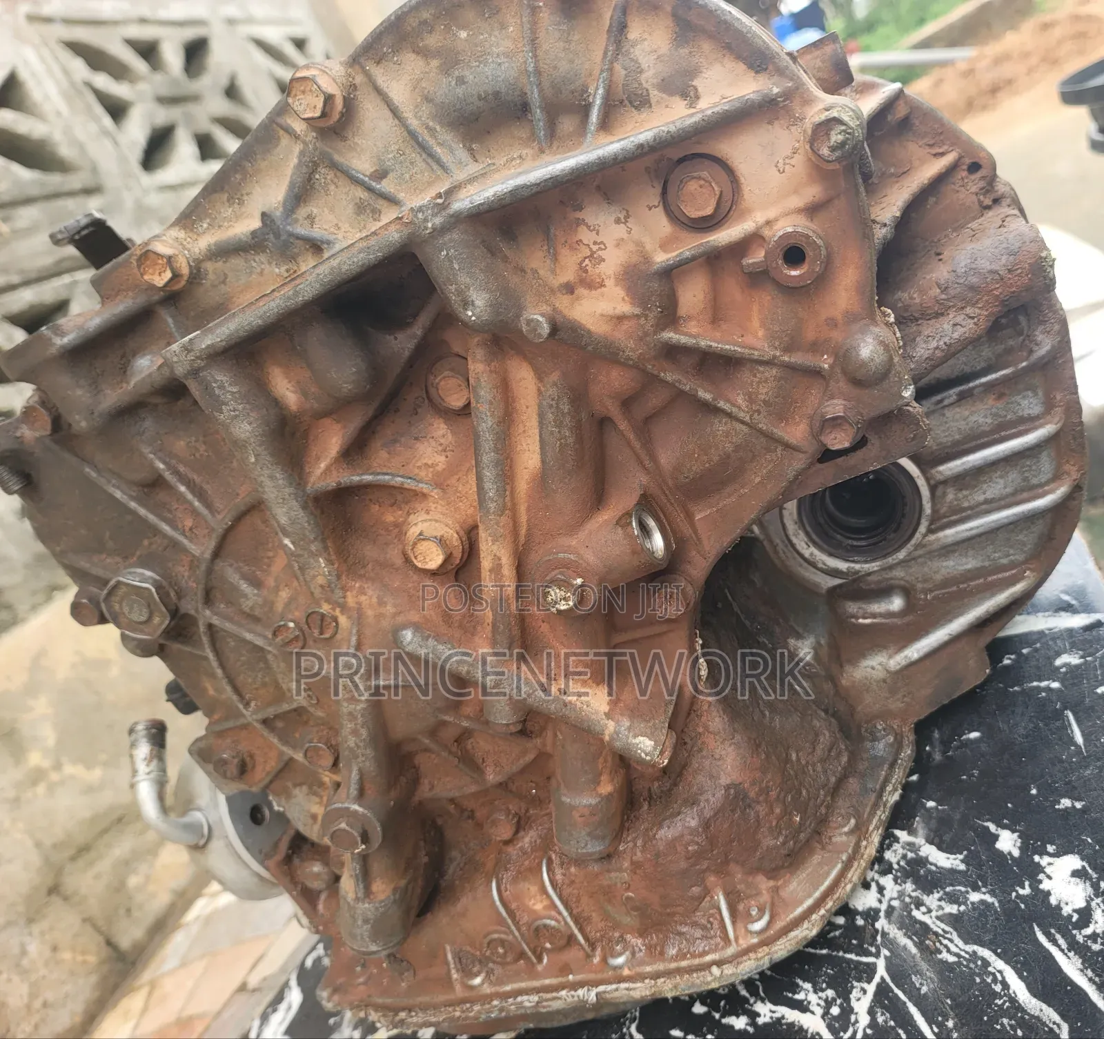 Vitz 2009 Model Gearbox 8 Pins