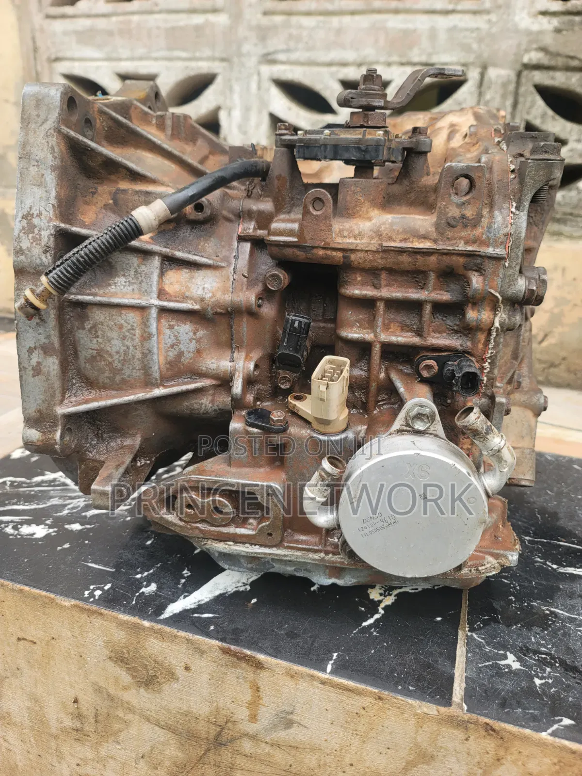 Vitz 2009 Model Gearbox 8 Pins