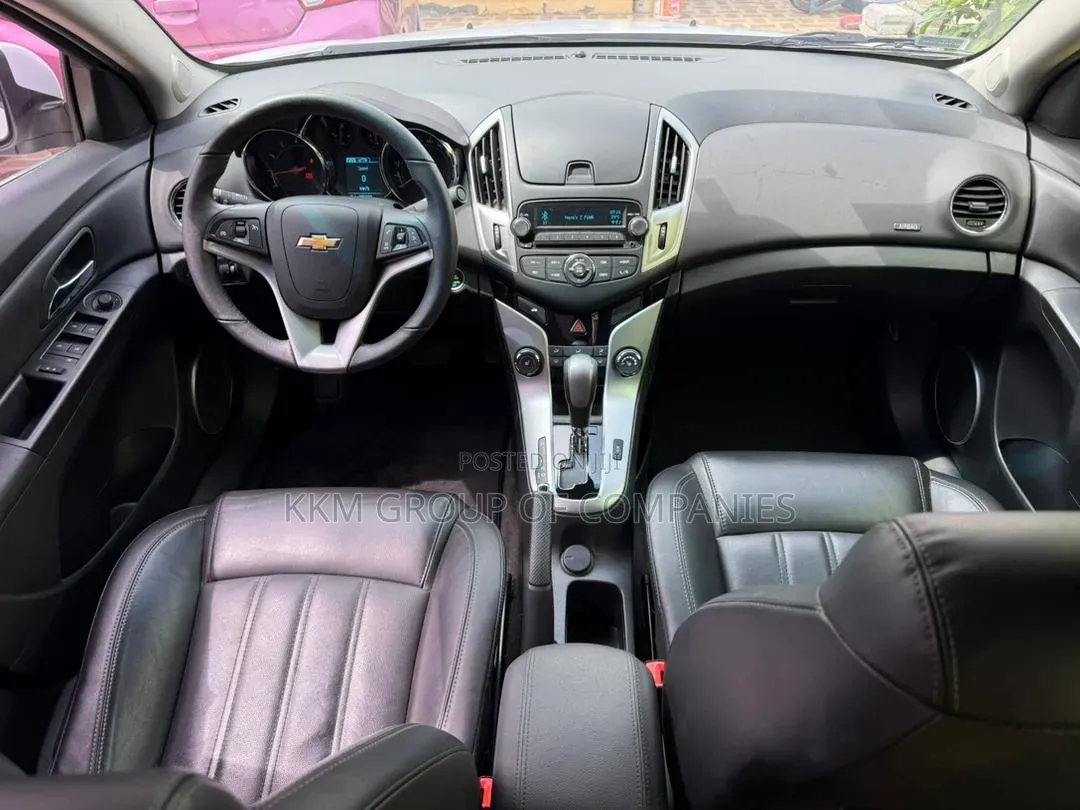 Chevrolet Cruze LS 4dr Sedan (1.5L 4cyl 6A) 2016 White
